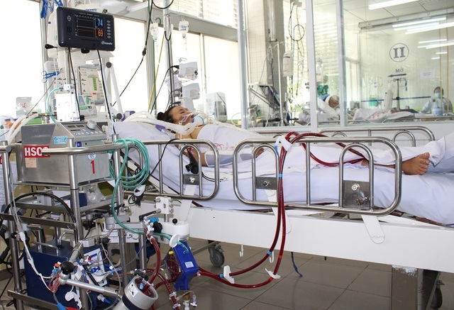 Cần gấp 300 triệu đồng cứu người phụ nữ tính mạng như ngọn đèn trước gió - 3 Cần gấp 300 triệu đồng cứu người phụ nữ tính mạng như ngọn đèn trước gió - 3