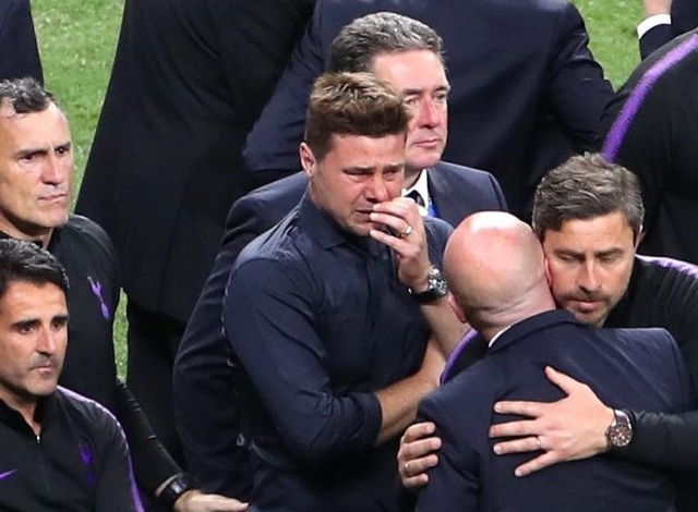 Gục ngã trước “thiên đường”, HLV Pochettino khóc rưng rức - 1 Gục ngã trước “thiên đường”, HLV Pochettino khóc rưng rức - 1