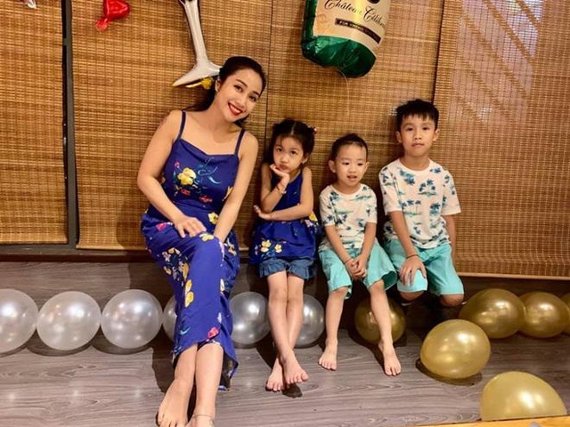 Khoảnh khắc đáng nhớ của sao Việt bên con trong ngày 1/6 - 21 Khoảnh khắc đáng nhớ của sao Việt bên con trong ngày 1/6 - 21