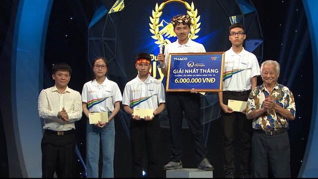 Nam sinh chuyên Nguyễn Huệ lội ngược dòng, giành vé thi Quý Olympia - 2 Nam sinh chuyên Nguyễn Huệ lội ngược dòng, giành vé thi Quý Olympia - 2