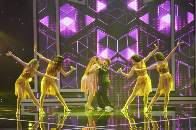 Nam MC VTV run run bật khóc trước Thu Phương - 7 Nam MC VTV run run bật khóc trước Thu Phương - 7