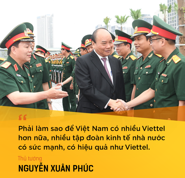 Thủ tướng Nguyễn Xuân Phúc: “Viettel xứng đáng là một hiện tượng, niềm tự hào của Việt Nam!” - 4 Thủ tướng Nguyễn Xuân Phúc: “Viettel xứng đáng là một hiện tượng, niềm tự hào của Việt Nam!” - 4