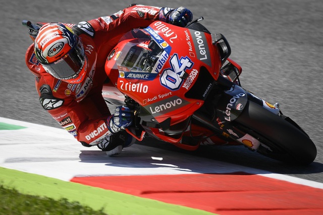 Chặng 6 MotoGP 2019: Petrucci thắng ấn tượng tại Mugello - 10