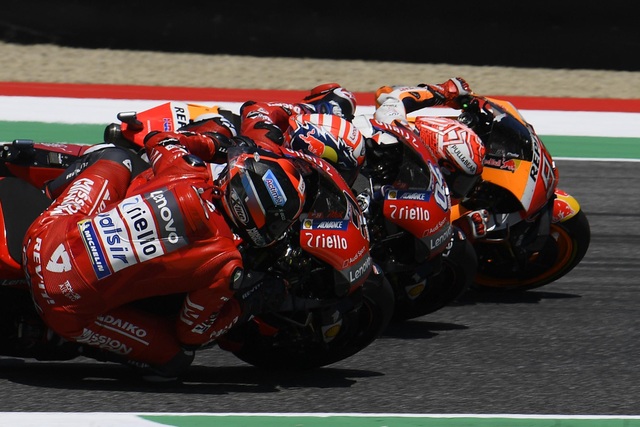 Chặng 6 MotoGP 2019: Petrucci thắng ấn tượng tại Mugello - 7