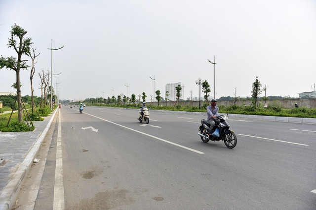 Đường 8 làn xe mới hoàn thành ở cửa ngõ Tây Bắc Hà Nội - 5 Đường 8 làn xe mới hoàn thành ở cửa ngõ Tây Bắc Hà Nội - 5