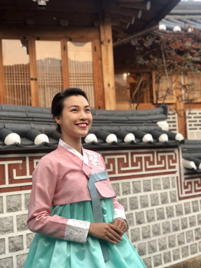 Á hậu Hoàng Oanh xì tin du ngoạn Hàn Quốc cùng siêu mẫu Thanh Hằng - 6
