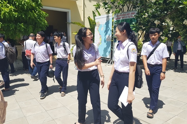 Tuyển sinh lớp 10 Khánh Hòa: Đề Văn hỏi về việc phát triển trí tuệ - 4 Tuyển sinh lớp 10 Khánh Hòa: Đề Văn hỏi về việc phát triển trí tuệ - 4