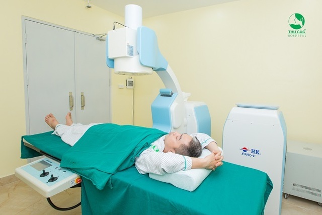 Tán sỏi tiết niệu công nghệ cao tại Bệnh viện uy tín: Giảm tới 50% phí điều trị - 2 Tán sỏi tiết niệu công nghệ cao tại Bệnh viện uy tín: Giảm tới 50% phí điều trị - 2