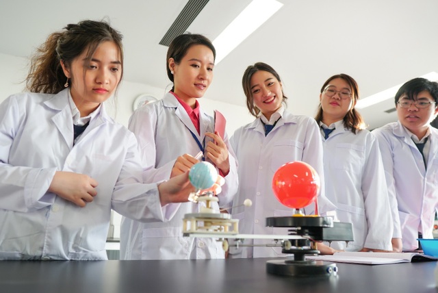 NHG chính thức gia nhập vào mạng lưới giáo dục Hoa Kỳ - 3 NHG chính thức gia nhập vào mạng lưới giáo dục Hoa Kỳ - 3