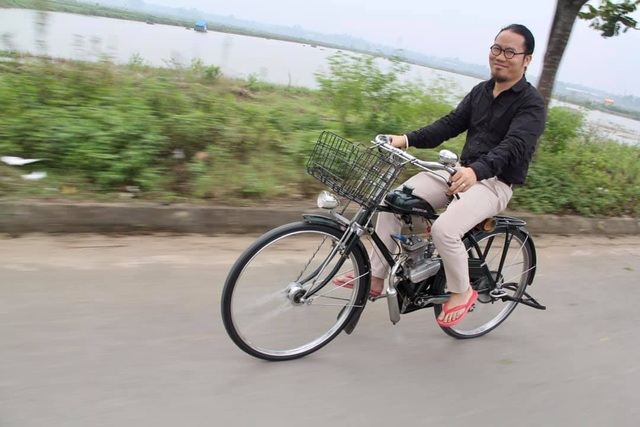 Nghệ sĩ Vượng “râu”: “Mẹ mới mất 3 ngày, tôi đã phải đi mua vui cho thiên hạ” - Ảnh minh hoạ 4