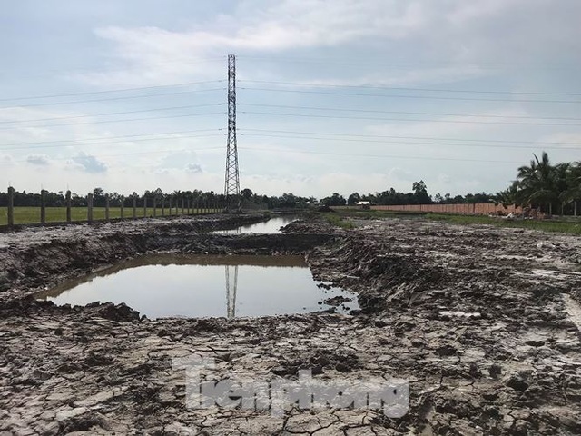 Phát hiện 3 cháu nhỏ tử nạn tại công trình nhà Bí thư xã - 1 Phát hiện 3 cháu nhỏ tử nạn tại công trình nhà Bí thư xã - 1