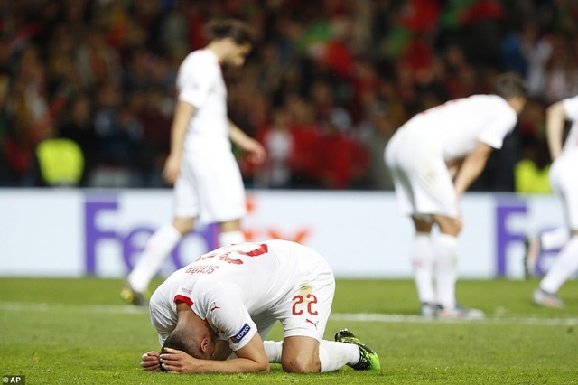 Bồ Đào Nha 3-1 Thụy Sỹ: Cú hattrick của C.Ronaldo - 18