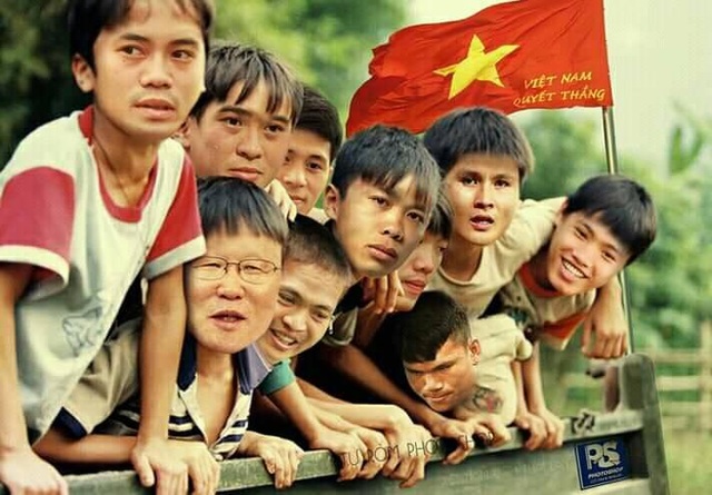 Dân mạng Việt Nam ăn mừng tưng bừng sau khi đội nhà đánh bại Thái Lan - 15 Dân mạng Việt Nam ăn mừng tưng bừng sau khi đội nhà đánh bại Thái Lan - 15