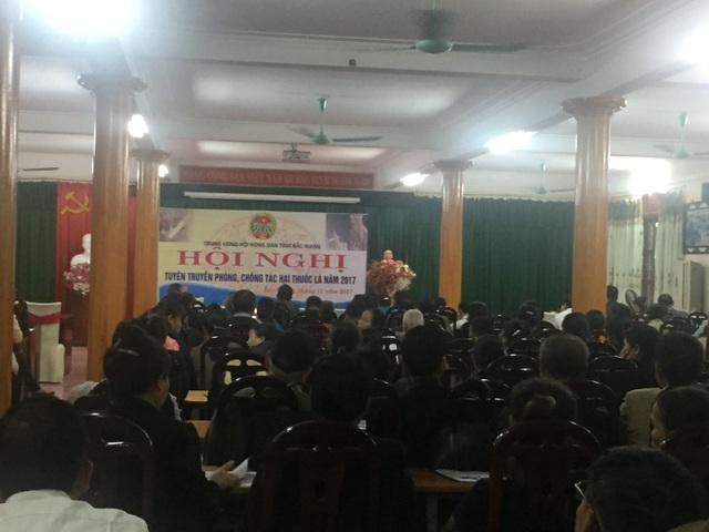 Nỗ lực giảm tỷ lệ hút thuốc lá ở nông thôn vì sức khỏe cộng đồng - 3 Nỗ lực giảm tỷ lệ hút thuốc lá ở nông thôn vì sức khỏe cộng đồng - 3