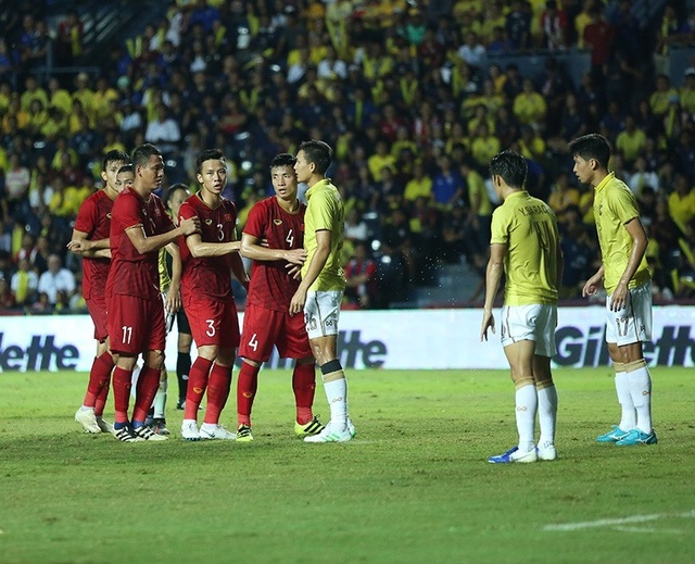 Lần đầu tiên đội tuyển Việt Nam ngang tầm Thái Lan ở vòng loại World Cup - 1