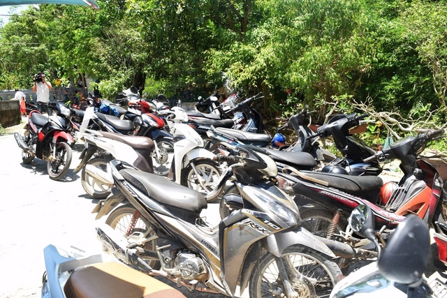 Đánh sập sới gà cá độ lớn tại vùng quê - 7 Đánh sập sới gà cá độ lớn tại vùng quê - 7