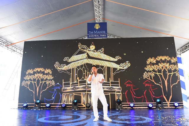 “Sức nóng” từ sự kiện “Biểu tượng thịnh vượng giữa lòng Hà Nội” của The Manor Central Park - 5 “Sức nóng” từ sự kiện “Biểu tượng thịnh vượng giữa lòng Hà Nội” của The Manor Central Park - 5