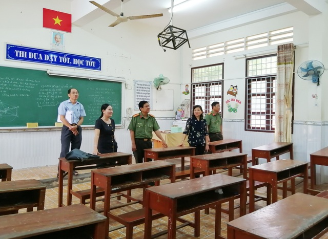 Phó Chủ tịch UBND tỉnh Bạc Liêu: “Hứa hẹn sẽ có một kỳ thi an toàn, nghiêm túc” - 2 Phó Chủ tịch UBND tỉnh Bạc Liêu: “Hứa hẹn sẽ có một kỳ thi an toàn, nghiêm túc” - 2