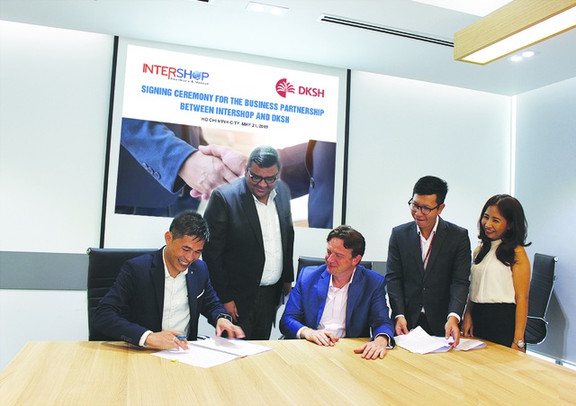Công ty TNHH Intershop và DKSH Việt Nam cùng chung tay chăm sóc sức khoẻ người dân Việt - 2 Công ty TNHH Intershop và DKSH Việt Nam cùng chung tay chăm sóc sức khoẻ người dân Việt - 2