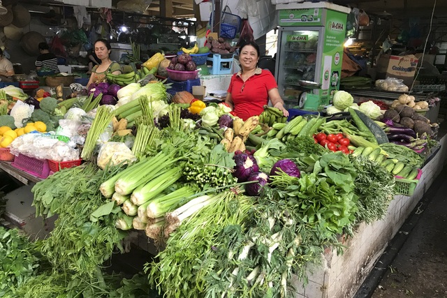 Thăm những ngôi chợ lâu đời nổi tiếng ở Hà Nội - 14 Thăm những ngôi chợ lâu đời nổi tiếng ở Hà Nội - 14
