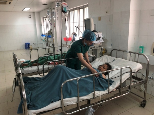 Cứu sống bệnh nhân quốc tịch Campuchia bị xuất huyết đa cơ quan rất nặng - 1 Cứu sống bệnh nhân quốc tịch Campuchia bị xuất huyết đa cơ quan rất nặng - 1