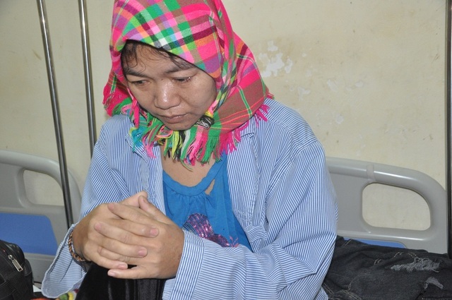 Rớt nước mắt nữ sinh dân tộc Thái cầu xin làm thuê kiếm tiền chăm mẹ trong viện - 6 Rớt nước mắt nữ sinh dân tộc Thái cầu xin làm thuê kiếm tiền chăm mẹ trong viện - 6