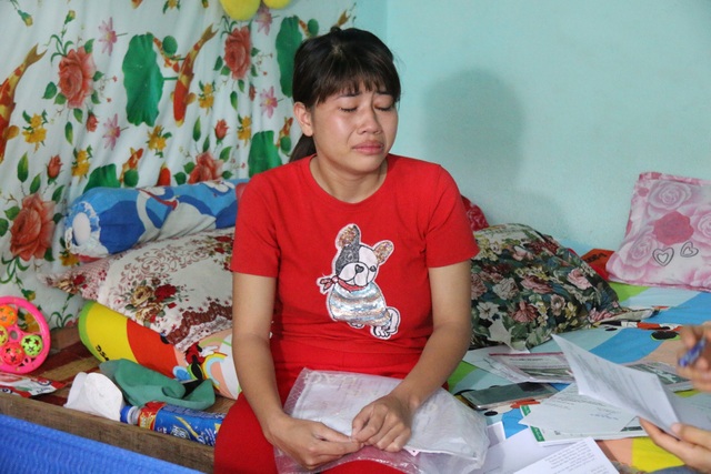 “Trong người chỉ còn vài chục ngàn thì làm sao em đưa con đi mổ được!” - 4 “Trong người chỉ còn vài chục ngàn thì làm sao em đưa con đi mổ được!” - 4