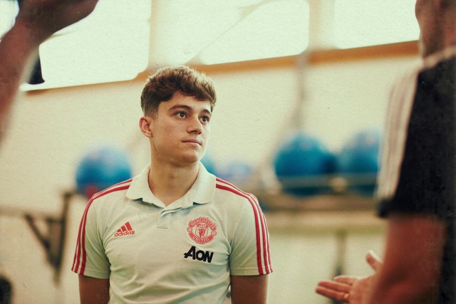 Những hình ảnh đầu tiên của tân binh Daniel James tại Man Utd - 4 Những hình ảnh đầu tiên của tân binh Daniel James tại Man Utd - 4