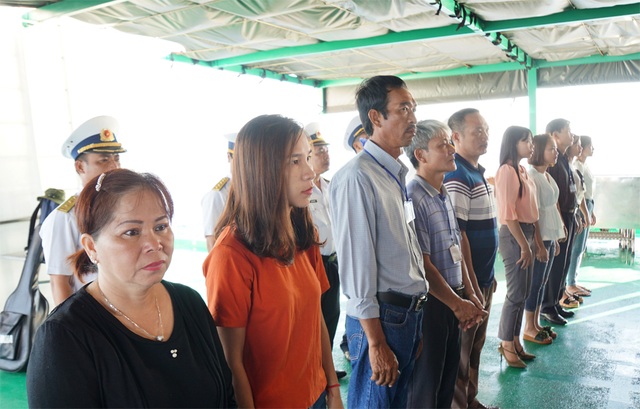 Bài diễn văn xúc động tưởng niệm các liệt sĩ hi sinh ở Trường Sa 31 năm trước - 3 Bài diễn văn xúc động tưởng niệm các liệt sĩ hi sinh ở Trường Sa 31 năm trước - 3