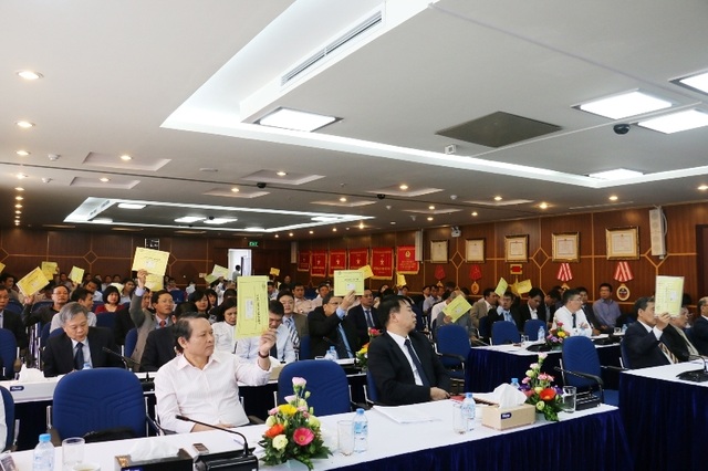 Quản trị doanh nghiệp đại chúng: Phải đảm bảo được quyền của các cổ đông - 1 Quản trị doanh nghiệp đại chúng: Phải đảm bảo được quyền của các cổ đông - 1