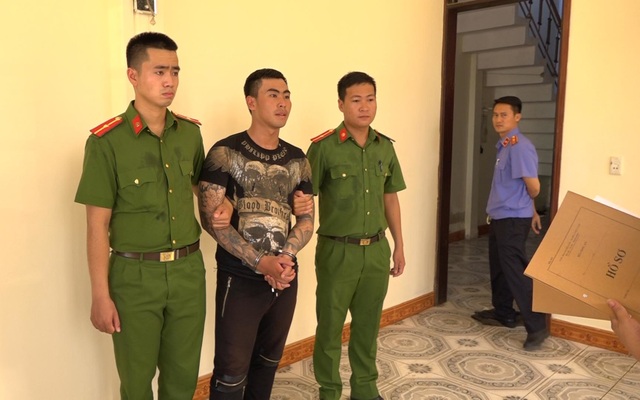 Bị truy nã tại Hà Nội vẫn vào Quảng Bình gây rối, cho vay nặng lãi - 1 Bị truy nã tại Hà Nội vẫn vào Quảng Bình gây rối, cho vay nặng lãi - 1