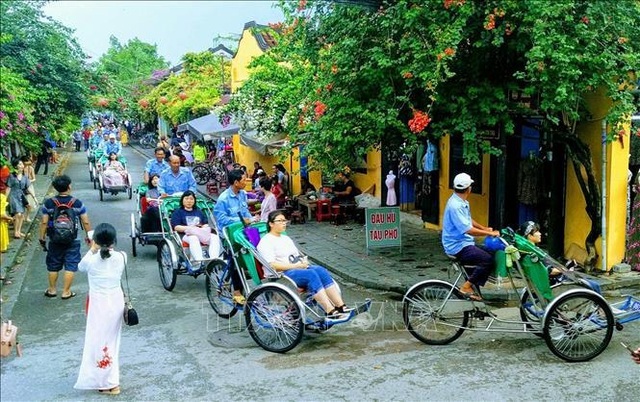 Thu phí chia tay xuất cảnh du lịch giống với trạm BOT đặt nhầm chỗ - 2 Thu phí chia tay xuất cảnh du lịch giống với trạm BOT đặt nhầm chỗ - 2