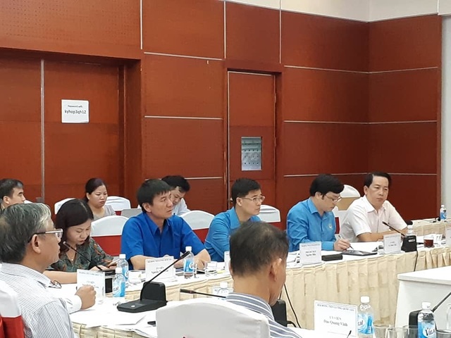 Lương tối thiểu 2020: “Tổng LĐLĐ VN đề xuất 2 phương án tăng từ 7-8% - 2 Lương tối thiểu 2020: “Tổng LĐLĐ VN đề xuất 2 phương án tăng từ 7-8% - 2