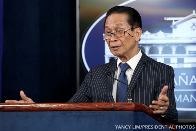 Philippines bỏ ngỏ cắt đứt quan hệ với Trung Quốc vì vụ đâm tàu trên Biển Đông - 1 Philippines bỏ ngỏ cắt đứt quan hệ với Trung Quốc vì vụ đâm tàu trên Biển Đông - 1