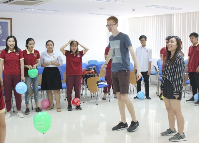 Sinh viên SIU giao lưu cùng sinh viên Đại học Harvard - 2 Sinh viên SIU giao lưu cùng sinh viên Đại học Harvard - 2