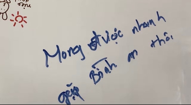 Người mẹ ung thư giai đoạn cuối lần đầu gặp con: “Ở đây, bao giờ mẹ khỏe, mẹ sang” - 6 Người mẹ ung thư giai đoạn cuối lần đầu gặp con: “Ở đây, bao giờ mẹ khỏe, mẹ sang” - 6