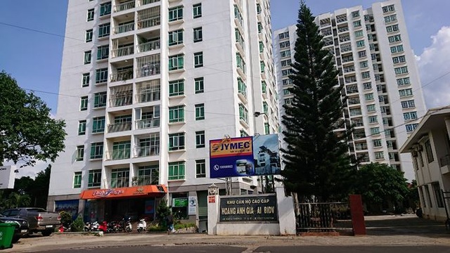 Người đàn bà giết tình trẻ trong chung cư vì cuồng ghen - 2 Người đàn bà giết tình trẻ trong chung cư vì cuồng ghen - 2