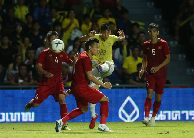 Huyền thoại Thái Lan: “HLV Park Hang Seo đã giúp tuyển Việt Nam lột xác” - 1 Huyền thoại Thái Lan: “HLV Park Hang Seo đã giúp tuyển Việt Nam lột xác” - 1
