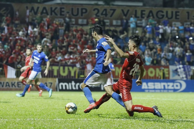 Than Quảng Ninh thắng đậm Hải Phòng ở trận derby Đông Bắc - 2 Than Quảng Ninh thắng đậm Hải Phòng ở trận derby Đông Bắc - 2