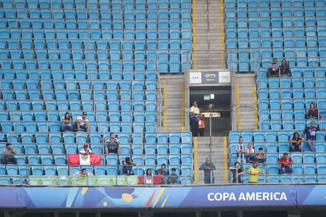 Peru hòa Venezuela giúp Brazil độc chiếm ngôi đầu bảng - 4 Peru hòa Venezuela giúp Brazil độc chiếm ngôi đầu bảng - 4