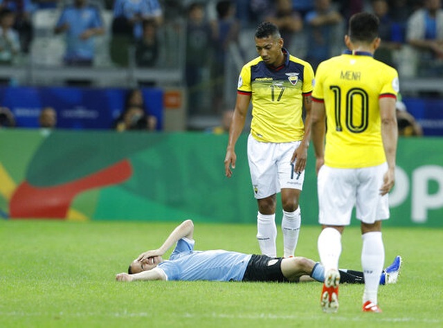 Suarez, Cavani lập công, Uruguay đại thắng 4-0 Ecuador - 3 Suarez, Cavani lập công, Uruguay đại thắng 4-0 Ecuador - 3