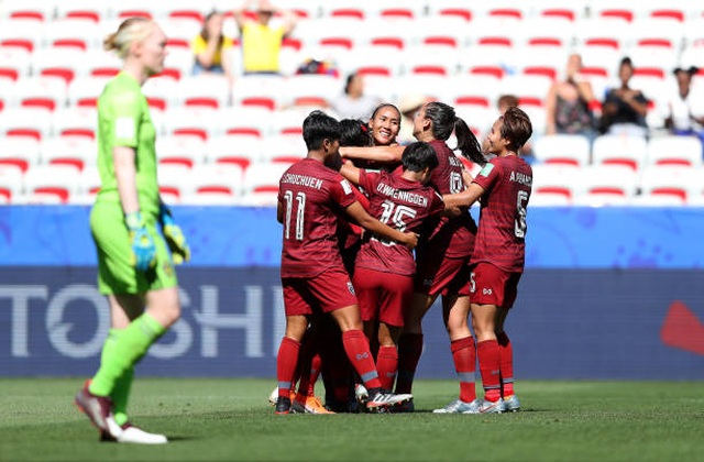 Lần thứ 2 thua tan nát, nữ Thái Lan 99% bị loại khỏi World Cup - 2 Lần thứ 2 thua tan nát, nữ Thái Lan 99% bị loại khỏi World Cup - 2