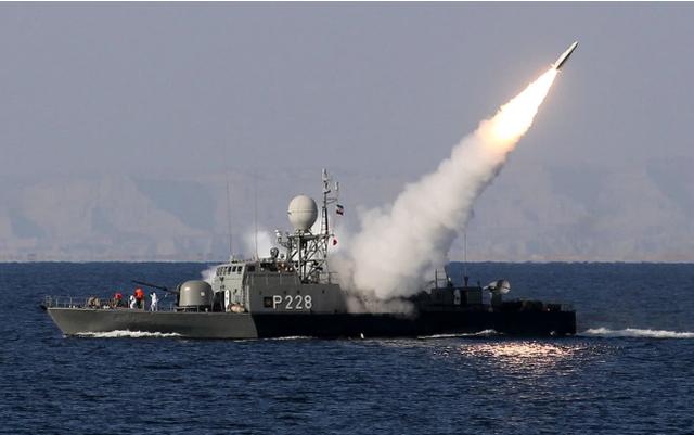 Iran cảnh báo phong tỏa eo biển chiến lược, đòi Mỹ rời khỏi khu vực - 1 Iran cảnh báo phong tỏa eo biển chiến lược, đòi Mỹ rời khỏi khu vực - 1