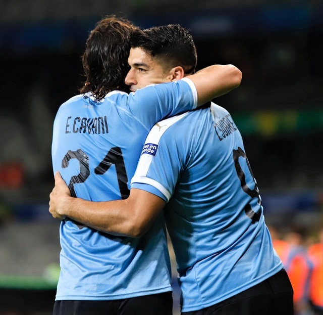 Suarez, Cavani lập công, Uruguay đại thắng 4-0 Ecuador - 2 Suarez, Cavani lập công, Uruguay đại thắng 4-0 Ecuador - 2