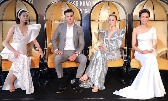 Hoa hậu Thu Thuỷ và “MC cười đẹp nhất VTV” “đổ rạp” dàn trai trẻ 6 múi - 7 Hoa hậu Thu Thuỷ và “MC cười đẹp nhất VTV” “đổ rạp” dàn trai trẻ 6 múi - 7