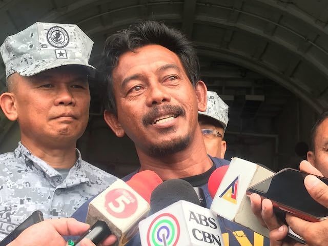 Ngư dân Philippines thất vọng khi tổng thống không đòi Trung Quốc chịu trách nhiệm - 1 Ngư dân Philippines thất vọng khi tổng thống không đòi Trung Quốc chịu trách nhiệm - 1