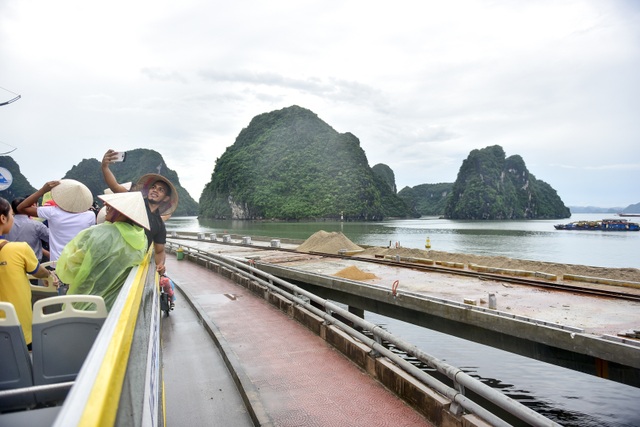 Hạ Long có thêm city tour bằng xe buýt 2 tầng - 12 Hạ Long có thêm city tour bằng xe buýt 2 tầng - 12