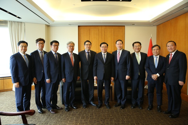 Phó Thủ tướng Vương Đình Huệ: DN Hàn Quốc nên chọn Việt Nam làm “cứ điểm chính về đầu tư - 1 Phó Thủ tướng Vương Đình Huệ: DN Hàn Quốc nên chọn Việt Nam làm “cứ điểm chính về đầu tư - 1