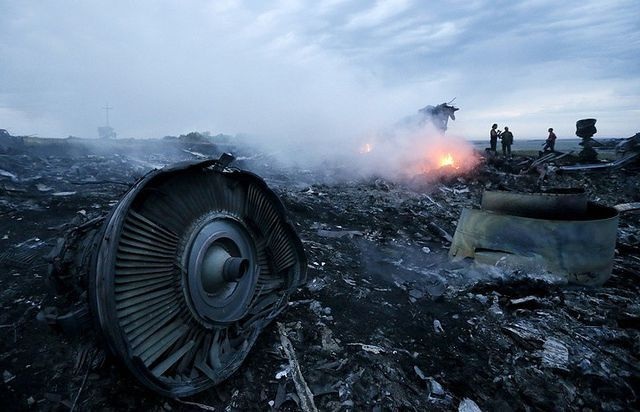 Công bố 4 nghi phạm vụ bắn rơi máy bay MH17 khiến 298 người thiệt mạng - 2 Công bố 4 nghi phạm vụ bắn rơi máy bay MH17 khiến 298 người thiệt mạng - 2