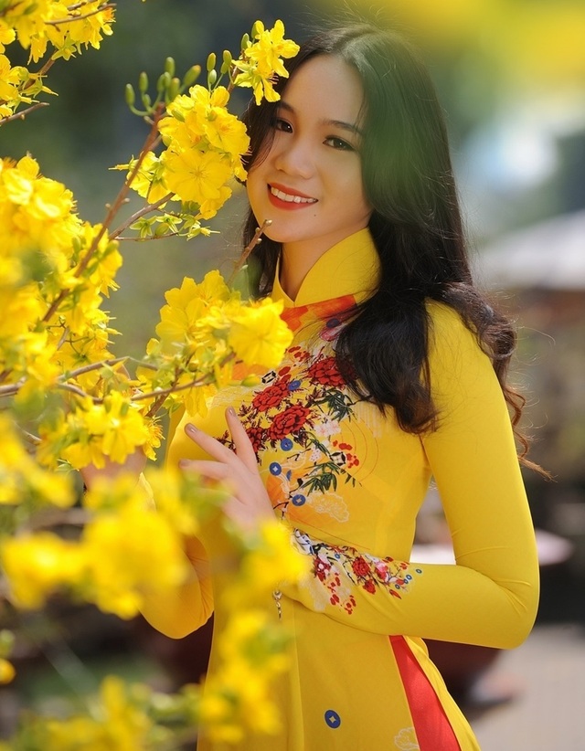 Những cô con gái tài năng, xinh đẹp, nói tiếng Anh như gió của sao Việt - 15 Những cô con gái tài năng, xinh đẹp, nói tiếng Anh như gió của sao Việt - 15